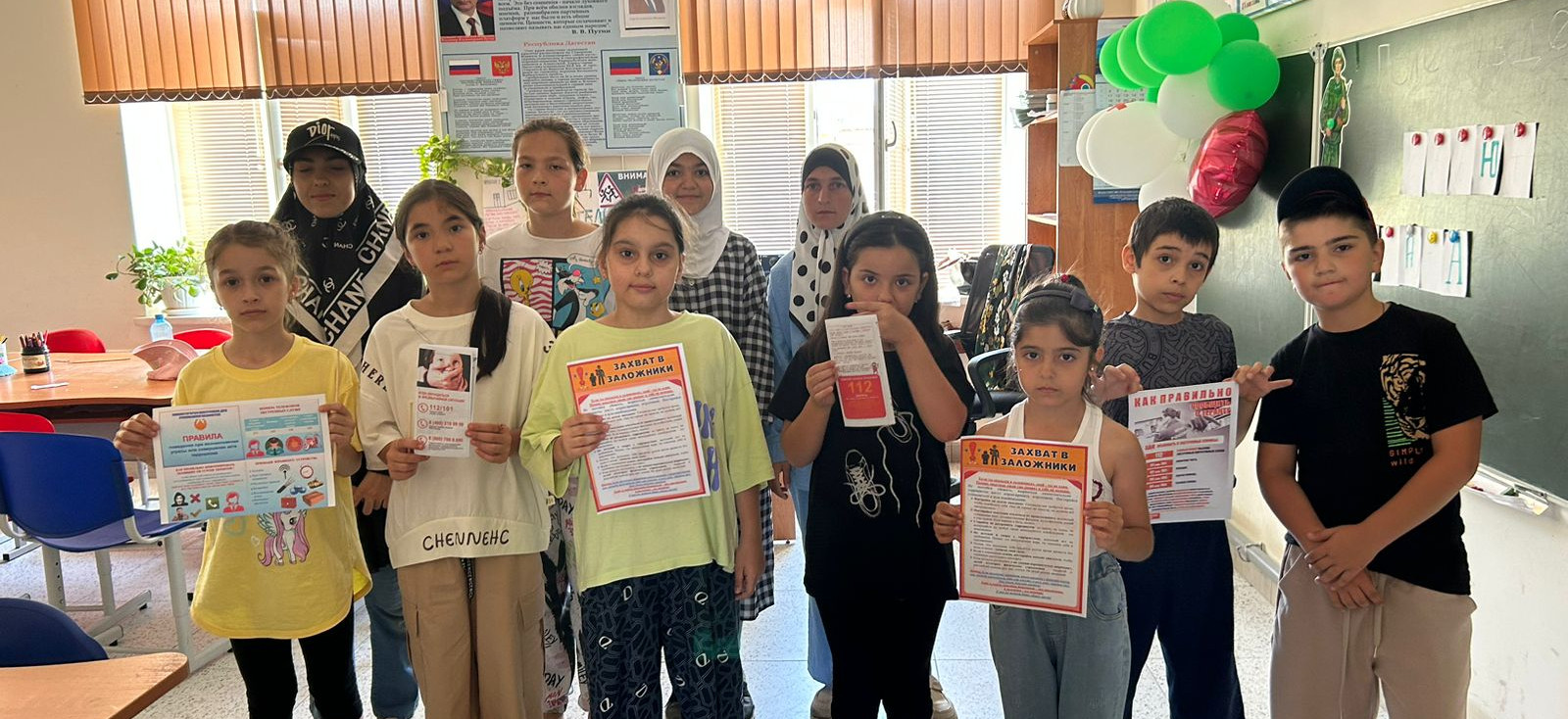 Подростки Реабилитационного центра Минтруда РД в г.Кизилюрте приняли участие в акции «Мы против террора!»